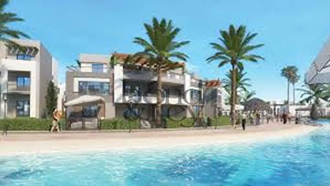 Ready to move Chalet for sale in Lasirena Bay