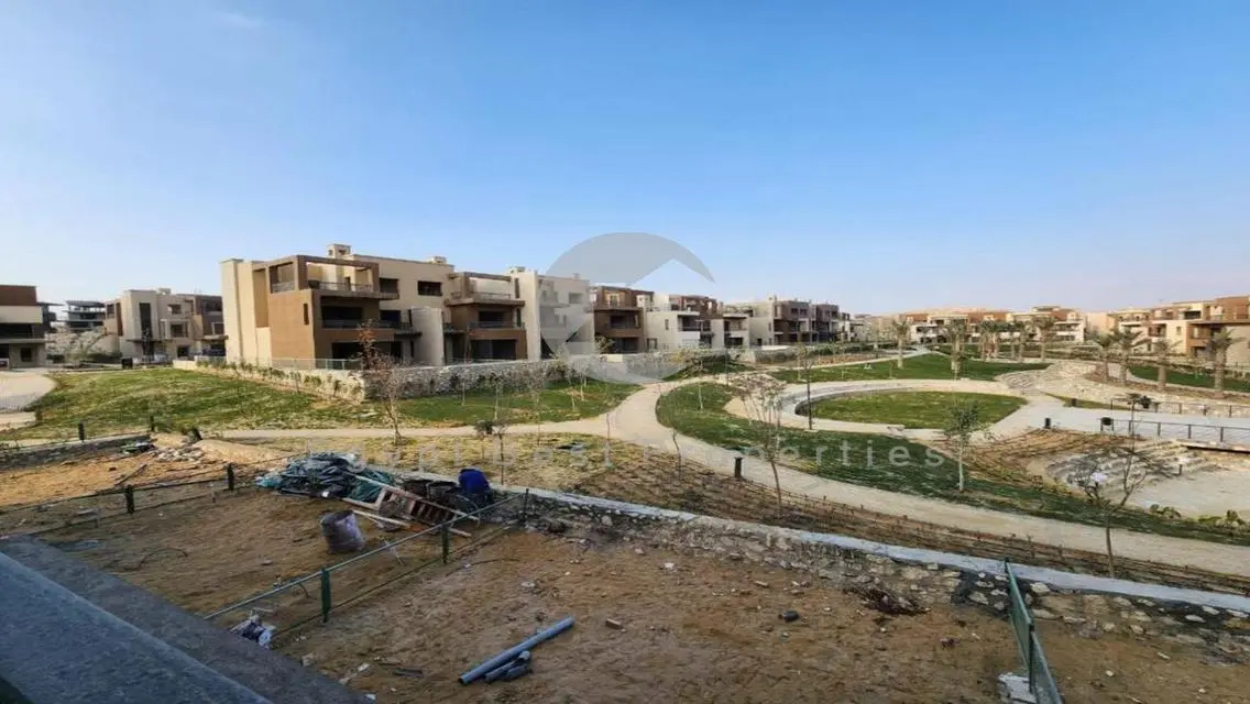 تاون هاوس في ويست ريدج  بسعر مميز جدا