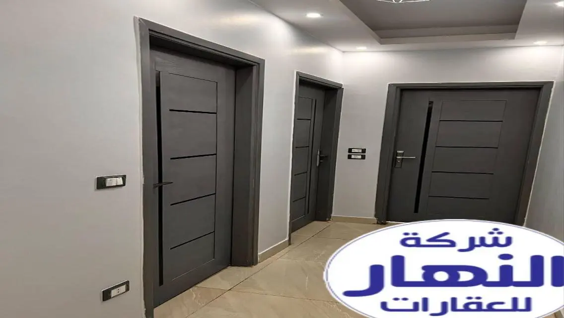 شقه للبيع بمدينه المعراج السفلي بزهراء المعادي