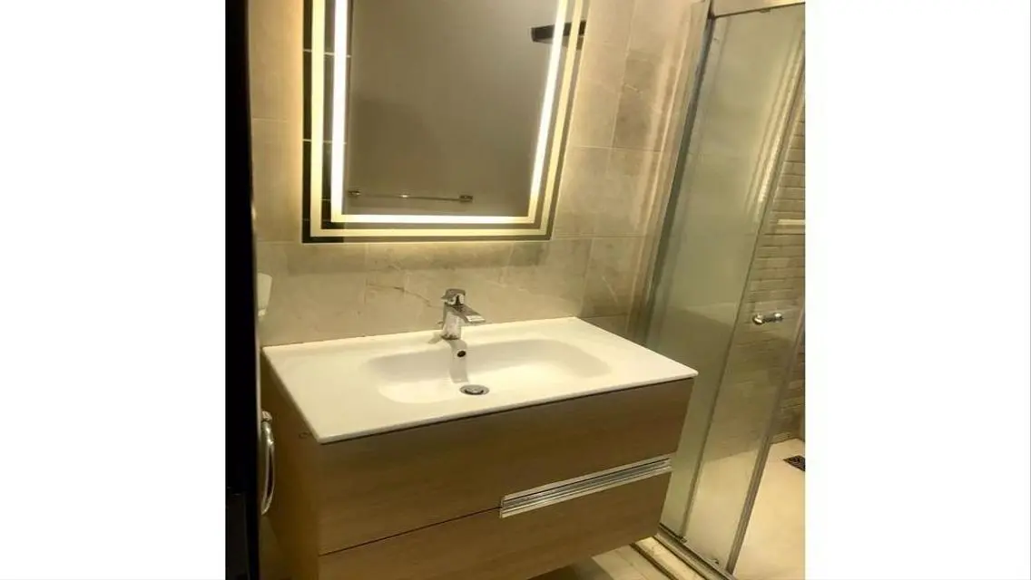 Apartment for rent in Westown Beverly Hills,