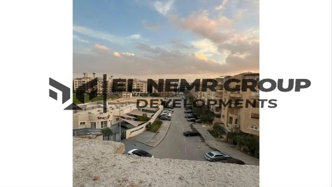 شقةارضي بجاردن -المالك -في النرجس عمارات جاردن فيو