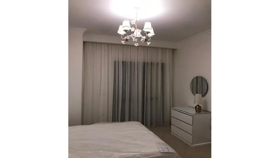 Ground floor with private garden, 2 rooms