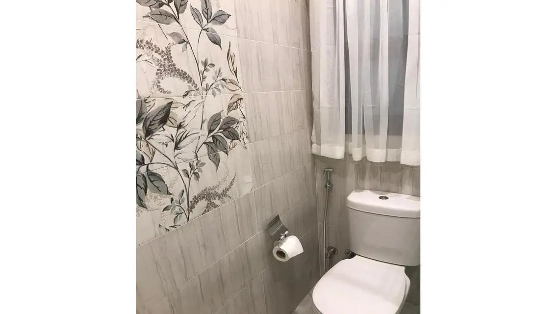Ground floor with private garden, 2 rooms