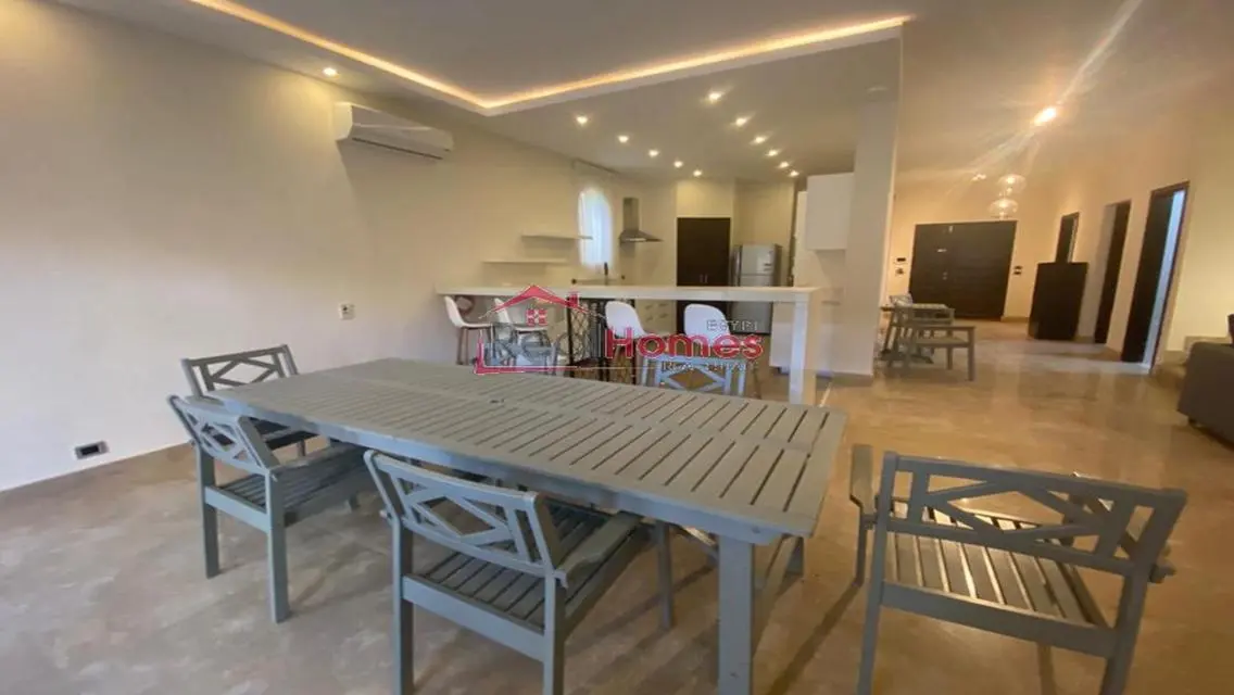 Newly renovated villa for rent at october hills 1