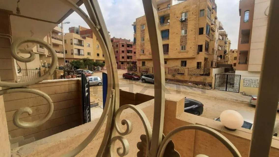 دوبلكس للبيع بيزمنت+ارضي بمدخل خاص الترا لوكس فوري