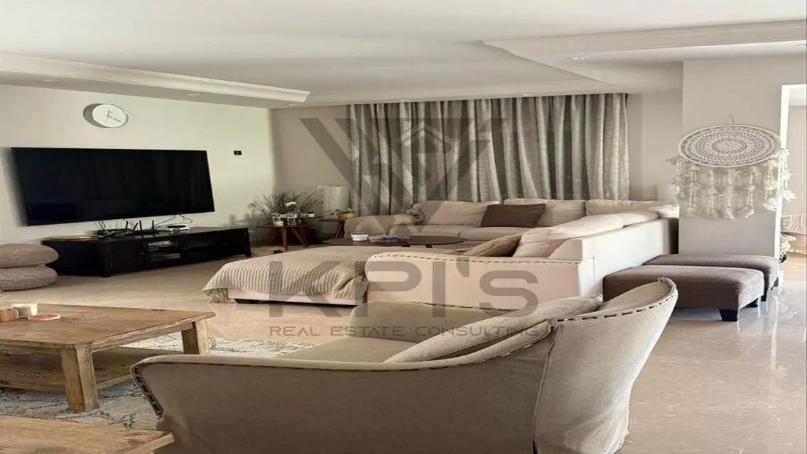 Luxurious Property for Sale with Extensive Amenities