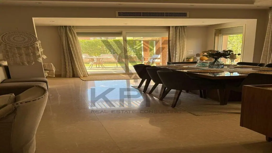 Luxurious Property for Sale with Extensive Amenities