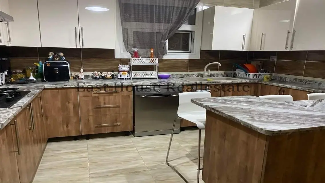 For sale in Rehab City villa type t1