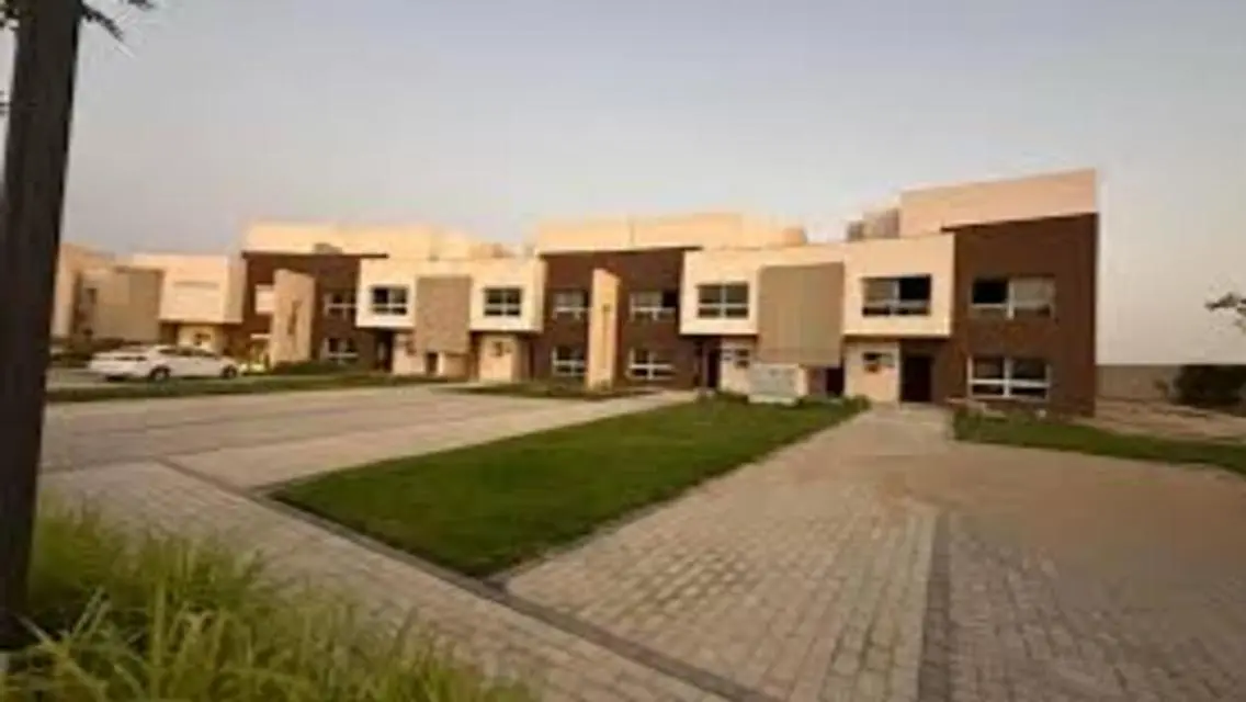 Ready to move Finished Apt+garden lowest Price