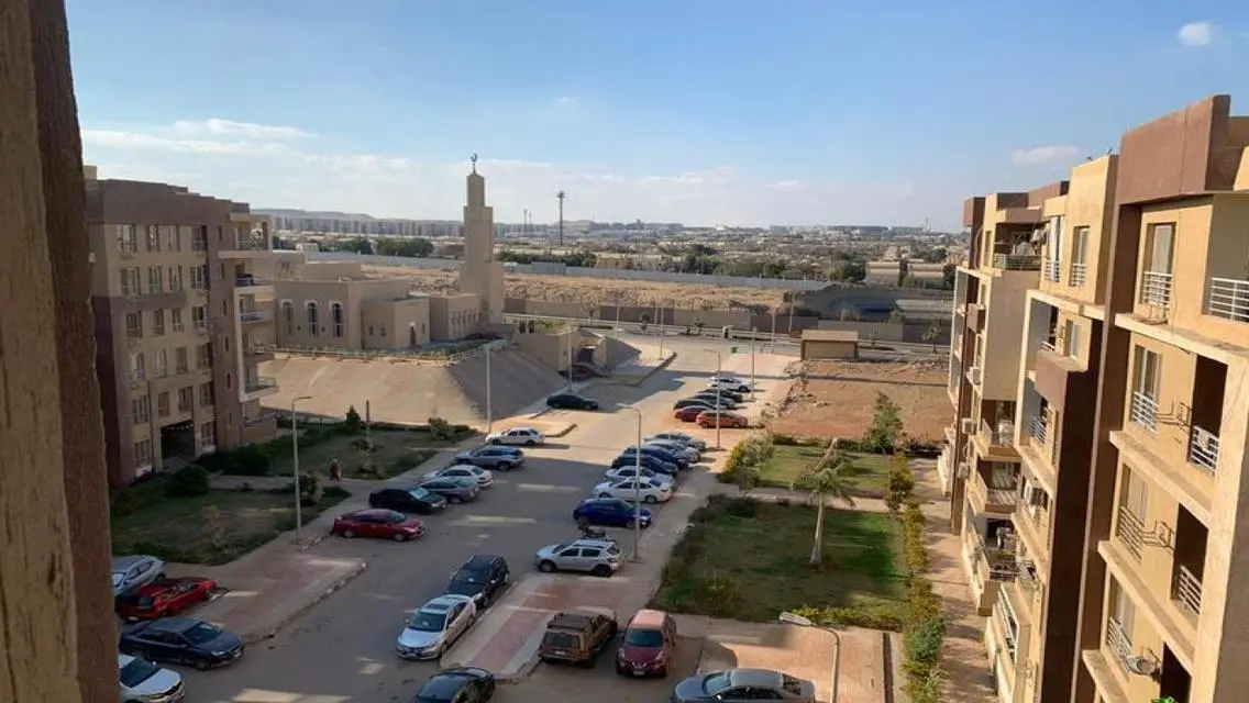 شقه لايجار فاضى دار مصر 3 غرف نوم بجوار او ويست