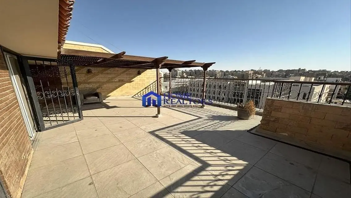 Amazing Large Penthouse For Rent At Maadi Degla