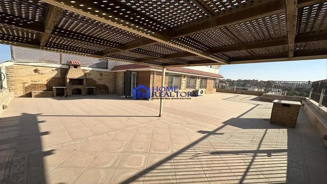 Amazing Large Penthouse For Rent At Maadi Degla