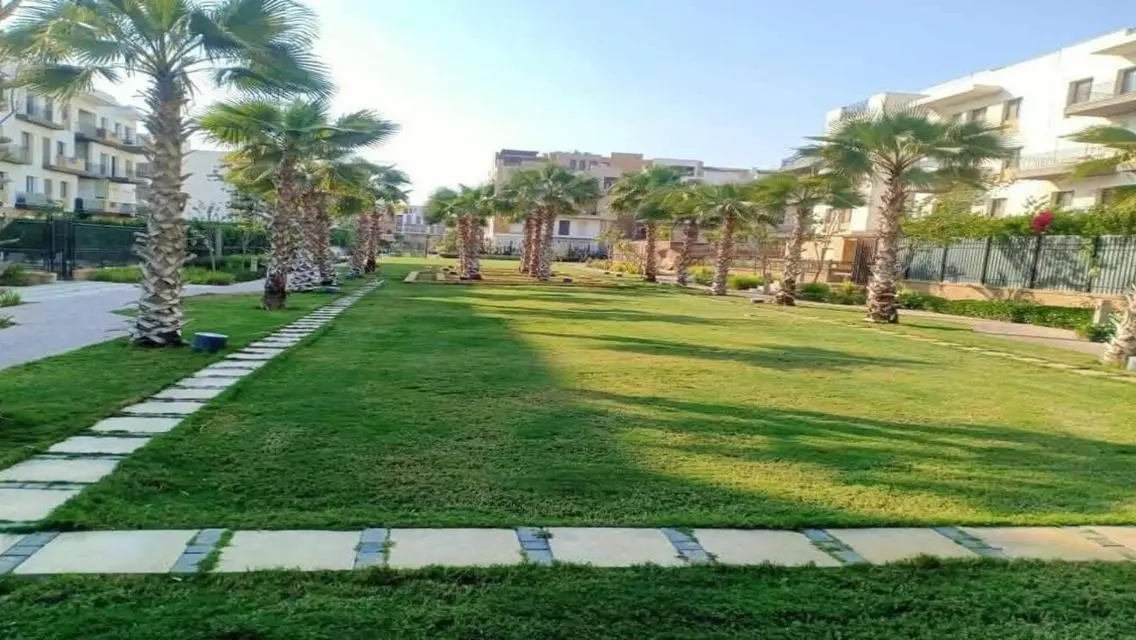 دوبلكس متشطب بالكامل بأقل من سعر السوق في ويستاون.