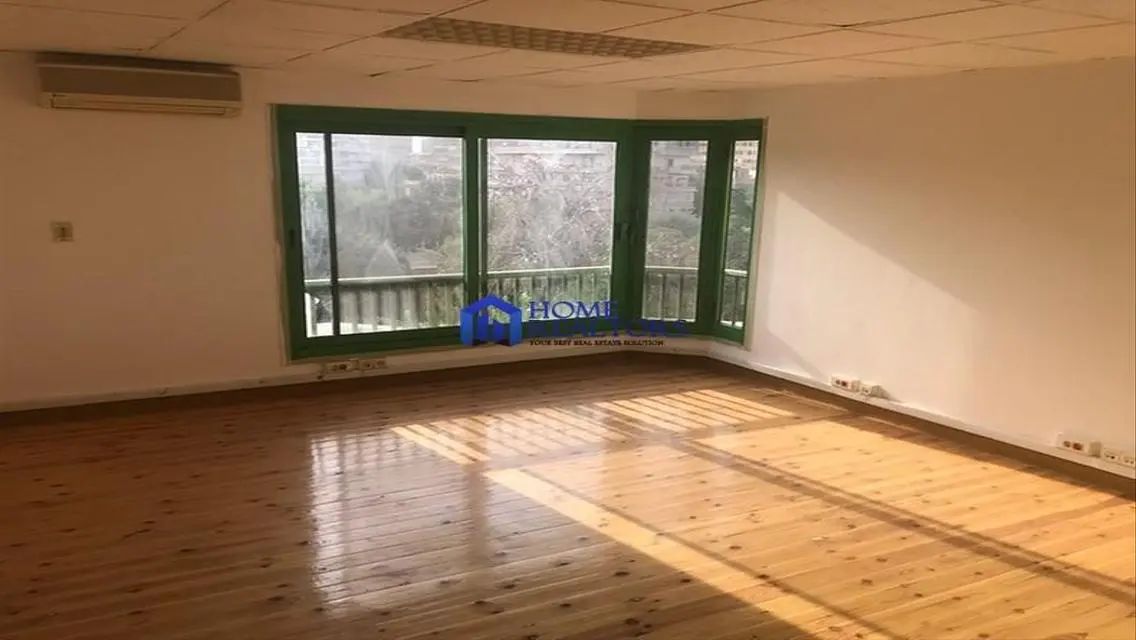 Full Floor With License For Rent In Maadi Sarayat