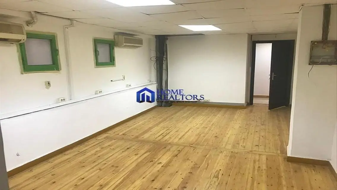 Full Floor With License For Rent In Maadi Sarayat
