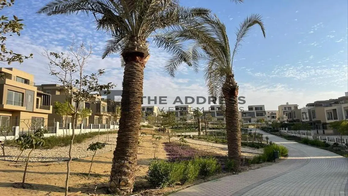 prime location villa 360sqm +garden installment 8y