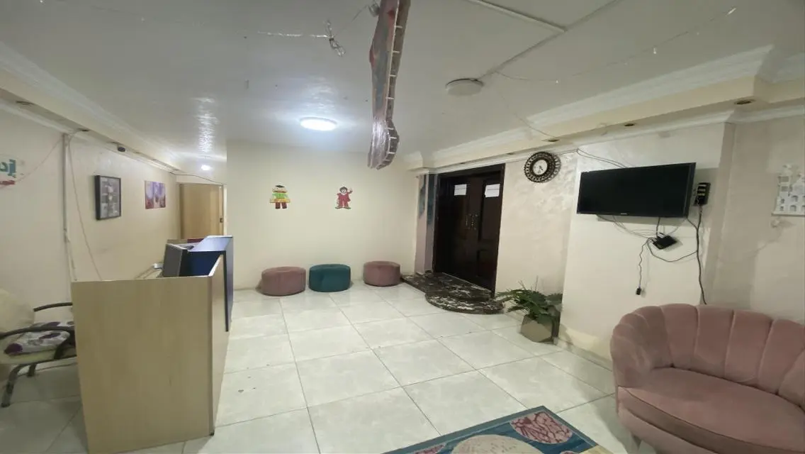 شقة للايجار طبي اداري A Class برايم لوكيشن ع ش الهرم