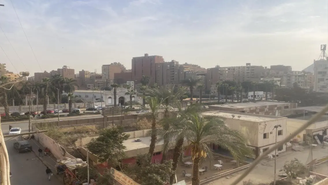 شقة للايجار طبي اداري A Class برايم لوكيشن ع ش الهرم