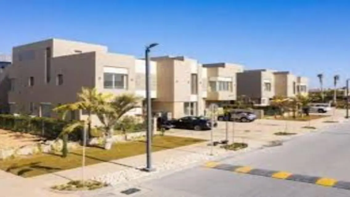 Standalone Type D For Sale In The Crown Palm Hills