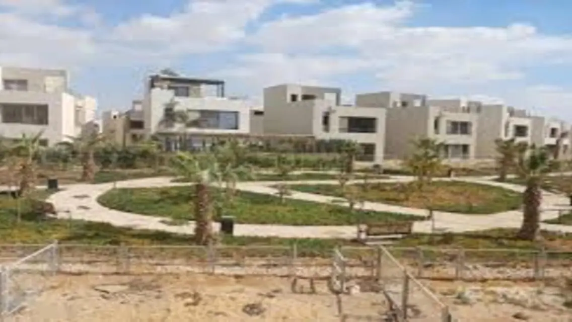 Standalone Type D For Sale In The Crown Palm Hills