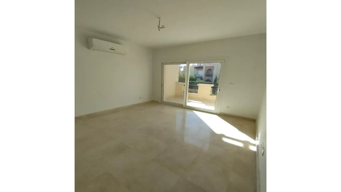 First Use Twin house for rent in Mivida Compound 