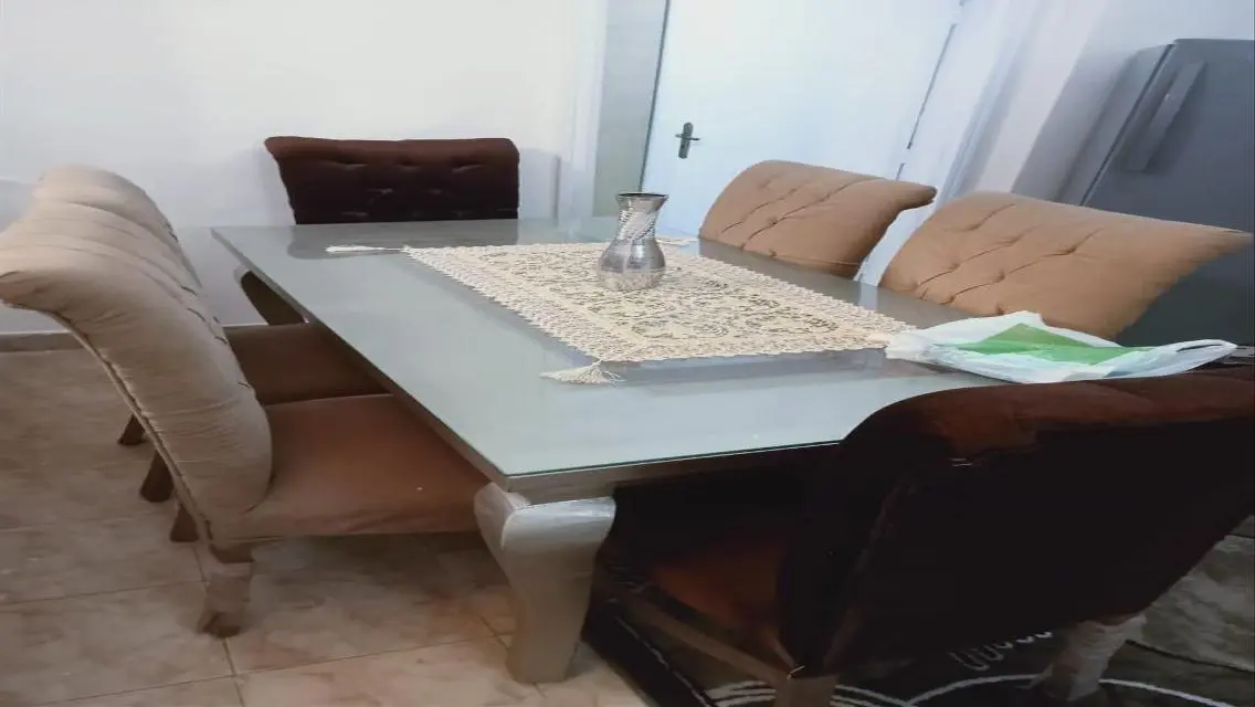 شقه مفروشه للايجار للسكن الراقي والمميز بالدقي