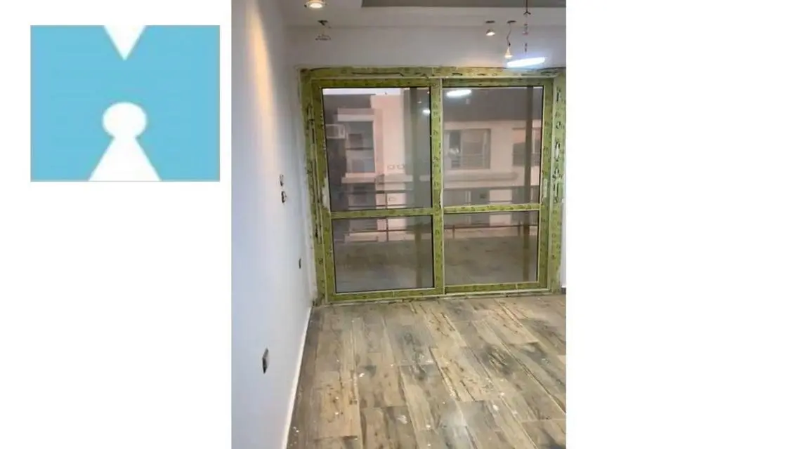 Ultra Super Luxe apartment, first residence, Jann2