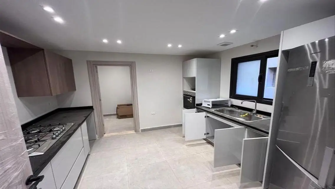Finished Ready to move apartment in beverlly