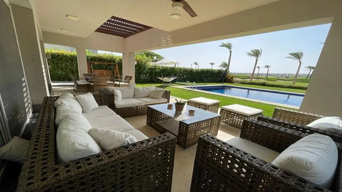 فيلا للايجار فى هاسيندا باى ب حمام سباحه خاص