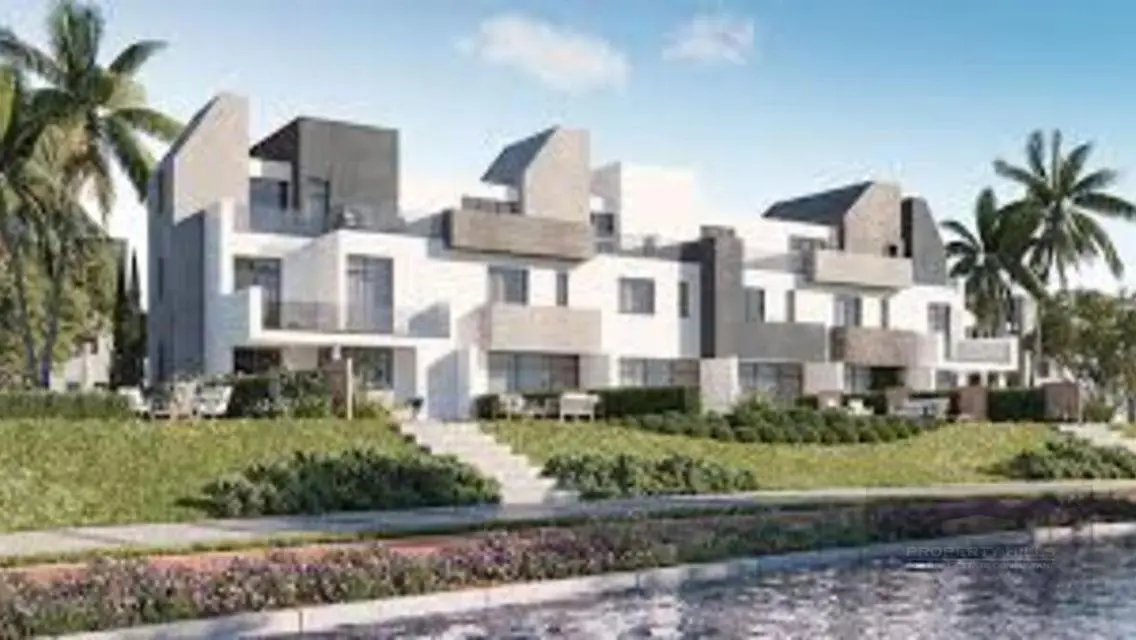 30% discount  finished Villa Rivers New Zayed