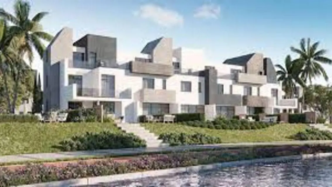 30% discount  finished Villa Rivers New Zayed
