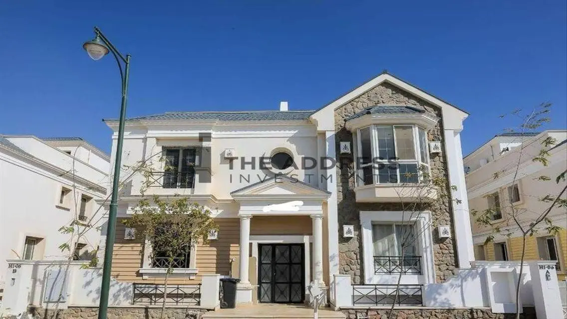 Townhouse landscape view installment 8 years 10%DP