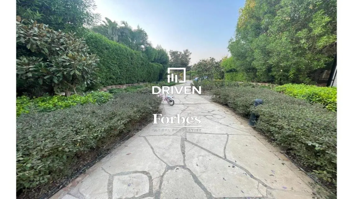 Luxury Villa for Personal Use or Investment