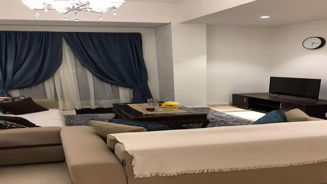 استوديو مفروش فاخر للإيجار في ميفيدا بوليفارد