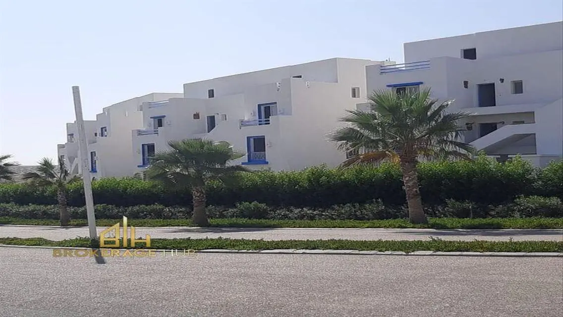 شالية للبيع لوكيشن سكالا ماونتن فيو رأس الحكمة,