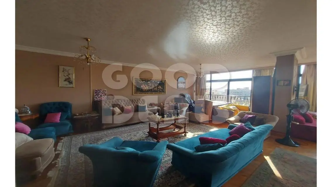210 Sqm Apartment for Sale in Ard El Golf
