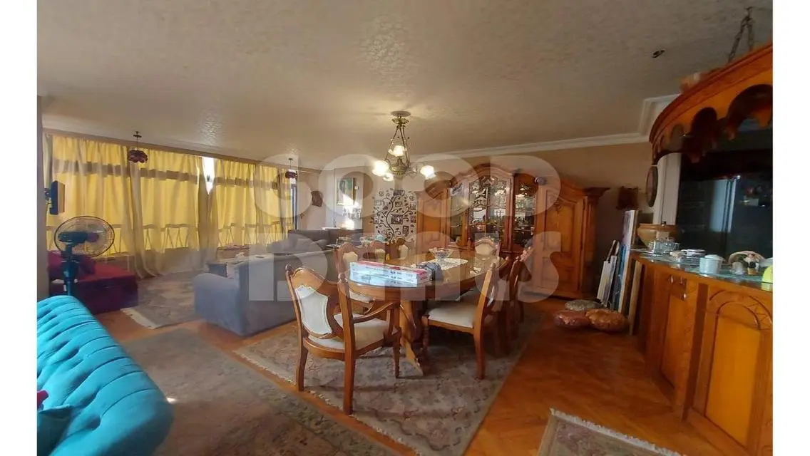210 Sqm Apartment for Sale in Ard El Golf