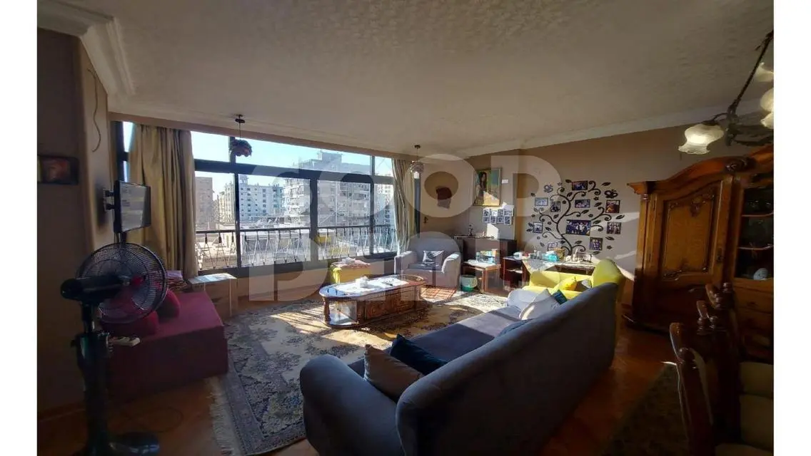 210 Sqm Apartment for Sale in Ard El Golf