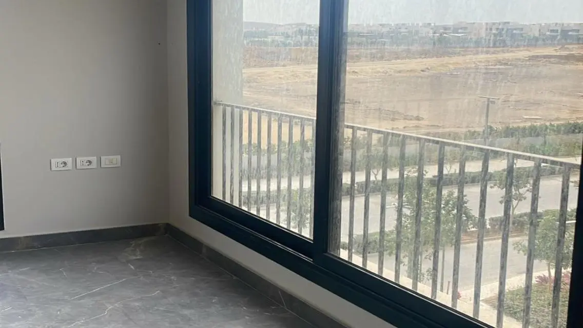 Apartment for Sale – O West