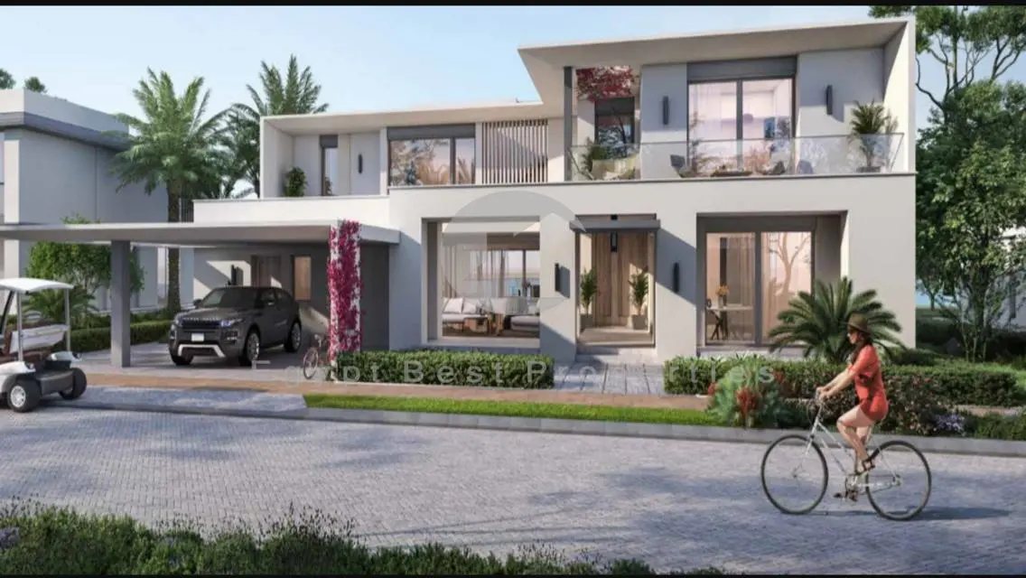 Villa For Sale Over Looking Lagoon Prime Location