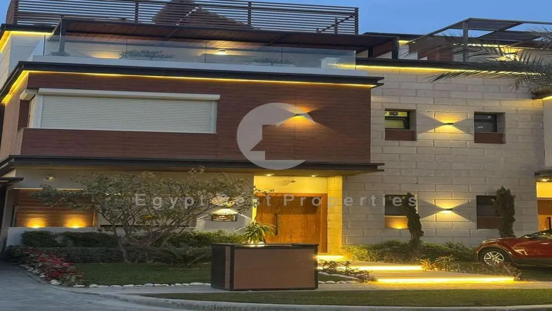 For Sale Twin House In Azzar New Cairo Over 10Year