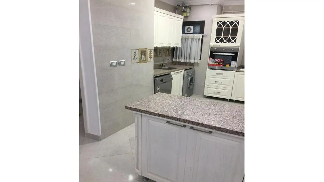 Apartment for rent in Westown Beverly Hills