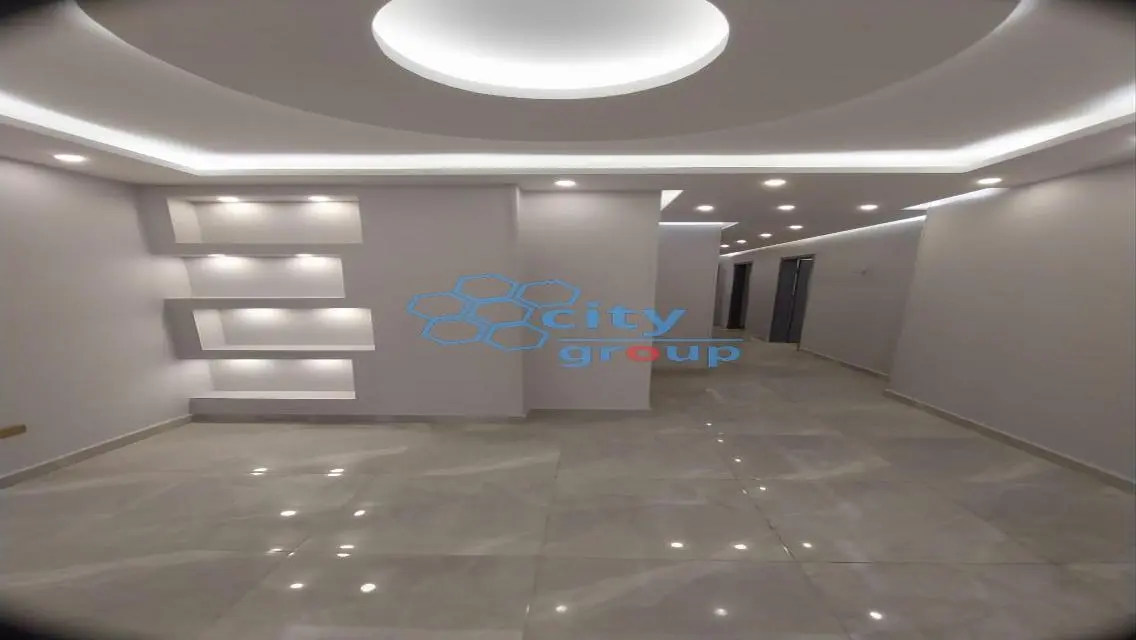 مبنى للايجار لكبرى الشركات فى المعادى الجديدة1600م