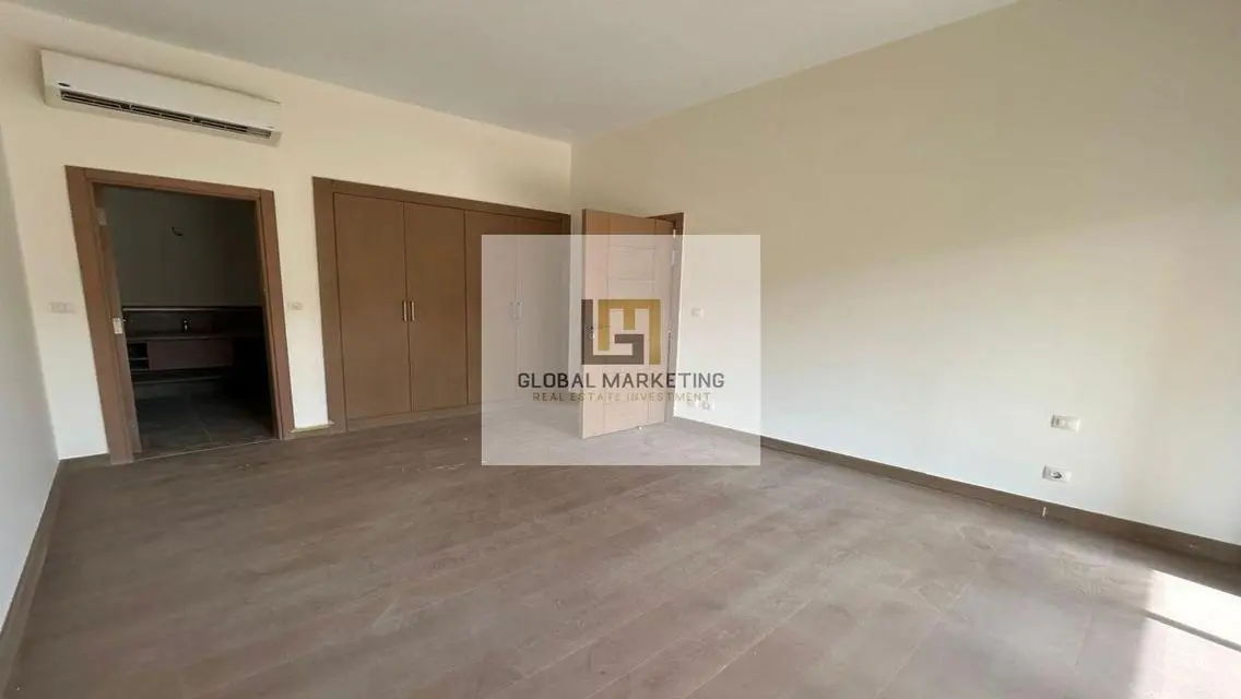 Semi-furnished villa, super deluxe finishing