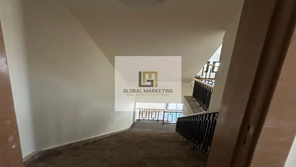 Semi-furnished villa, super deluxe finishing