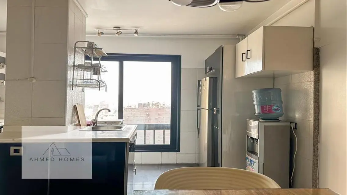 شقة فندقية فاخره على نهر النيل بالمعادى للايجار