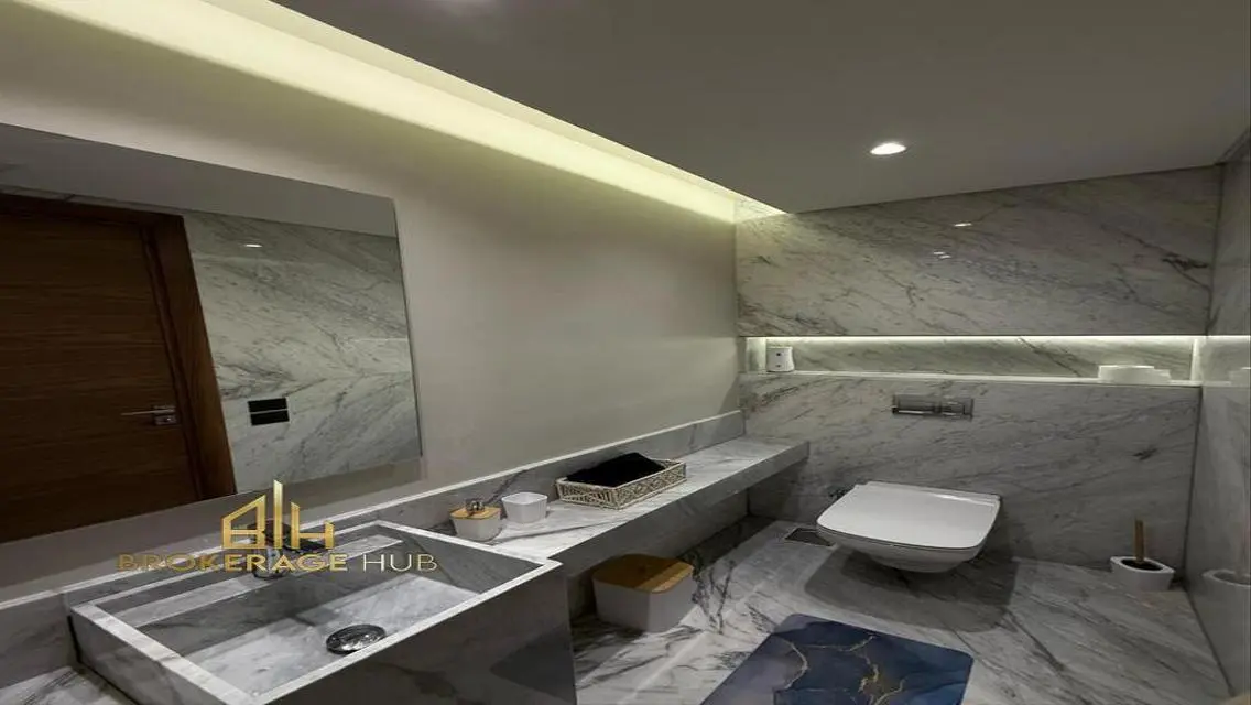 Special location Silver Palm apartment for rent,