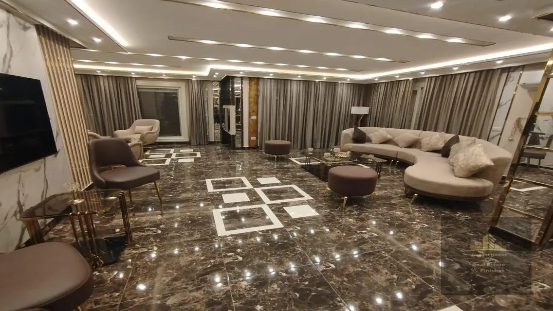 Apartment for rent in Compound stone , first used