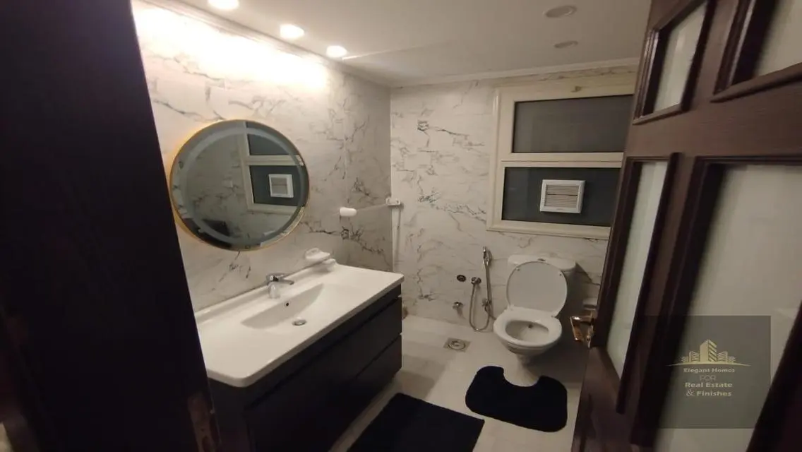 Apartment for rent in Compound stone , first used