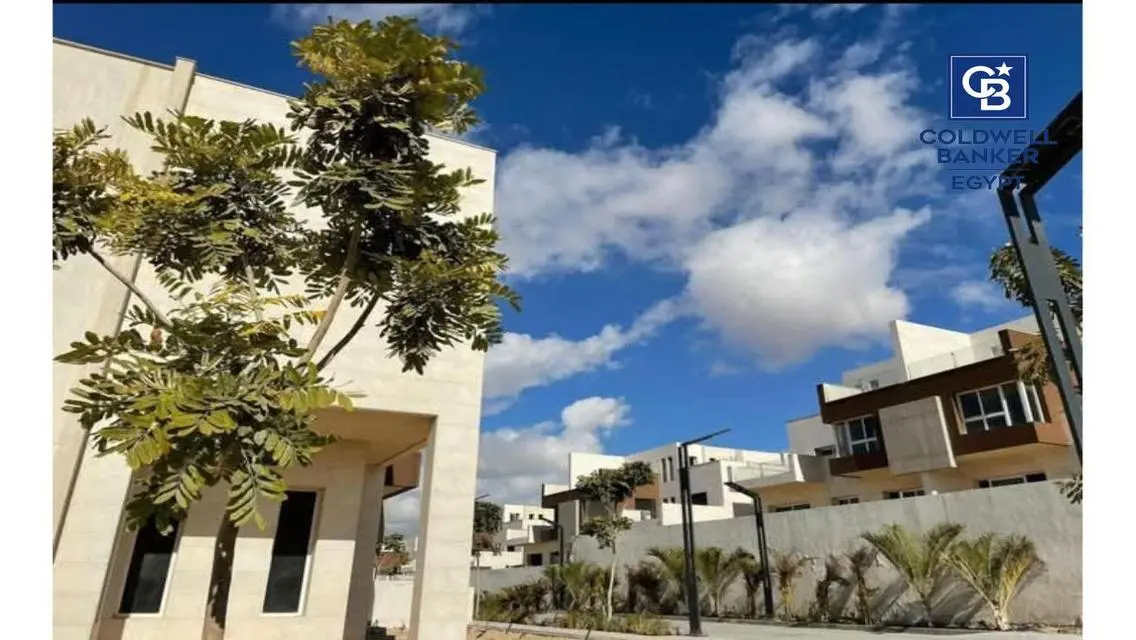 APT+Garden Resale Finished+AC&#39;s Below Market Price